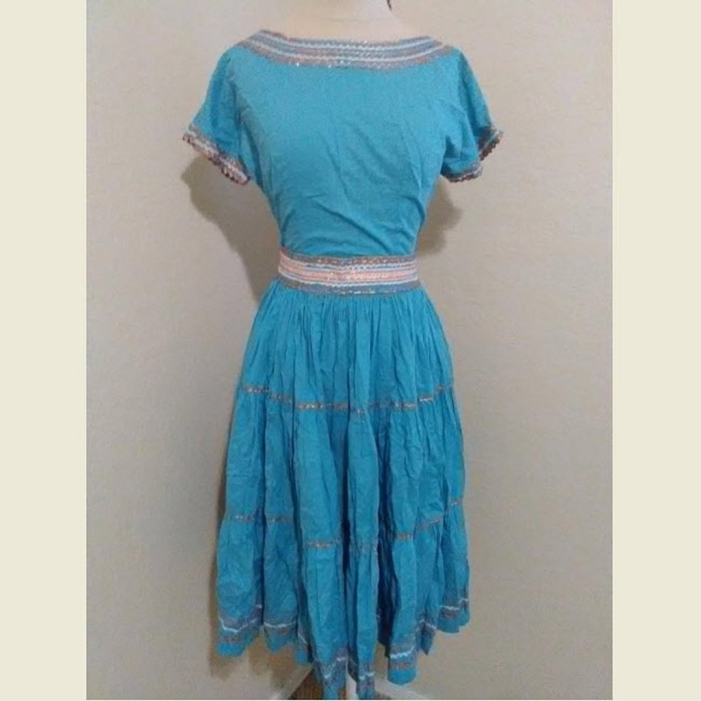 Vintage Ric Rac Patio Prairie swing two peice top and skirt set